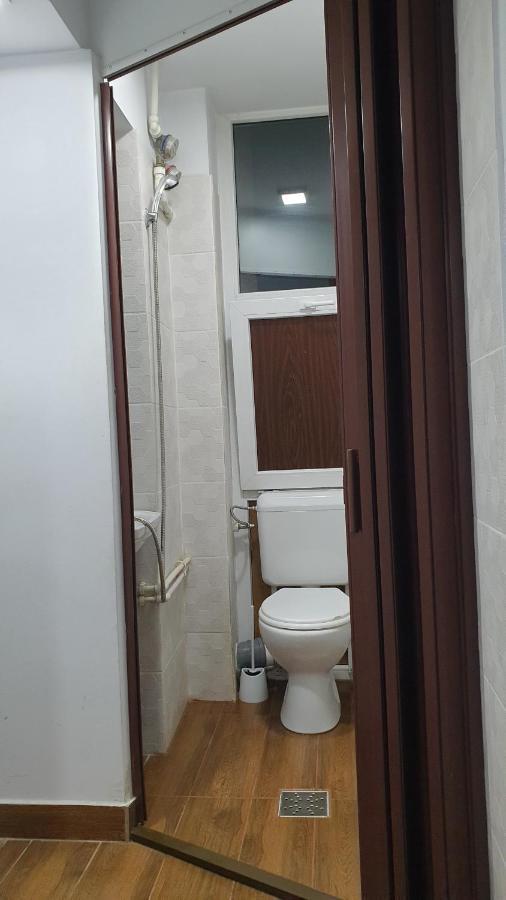 Mihai Bravu Metrou *